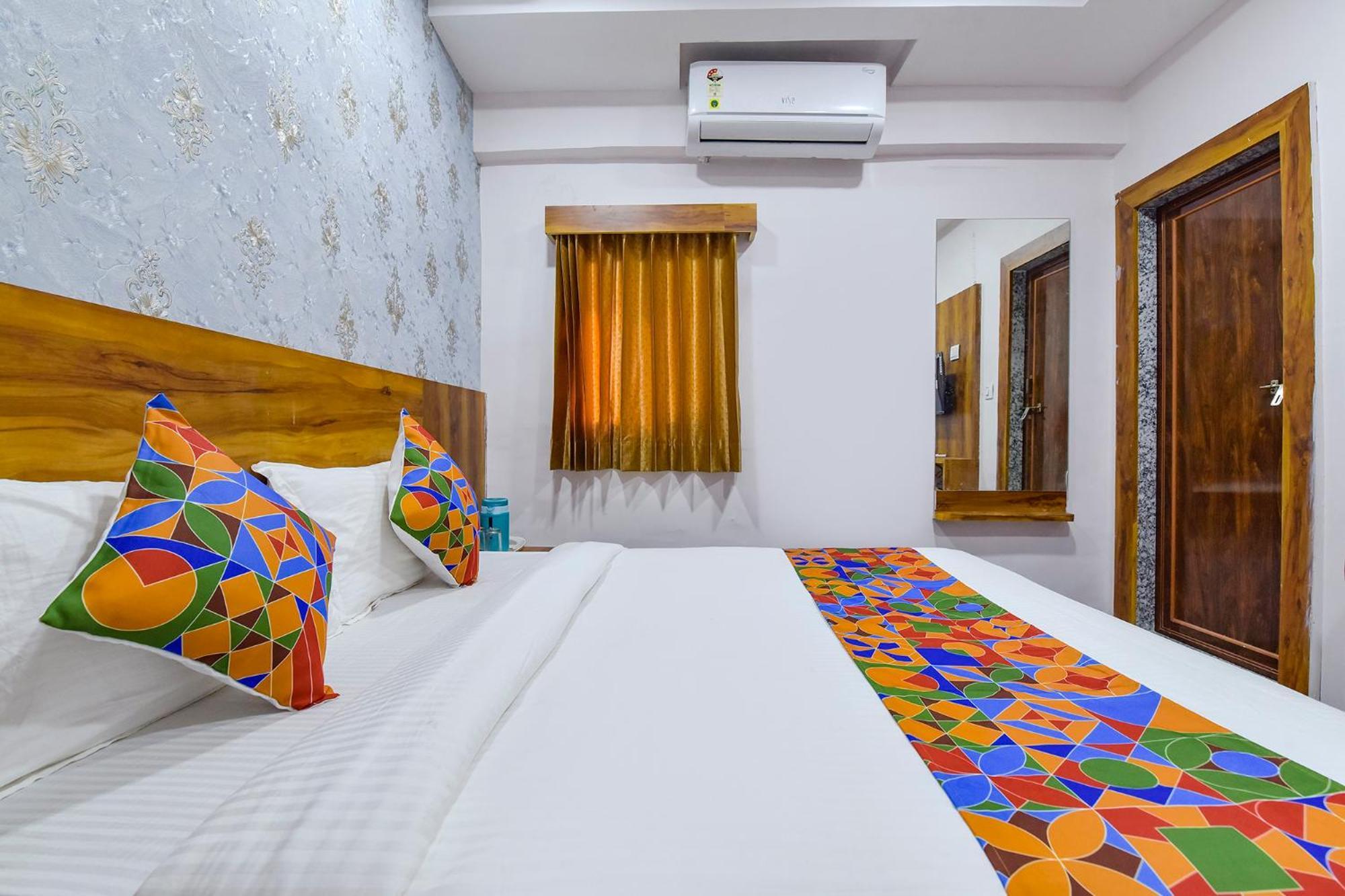 Fabhotel Star Ahmedabad Exterior photo